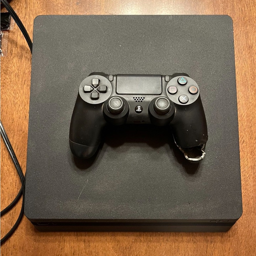 PS4 with wireless controller